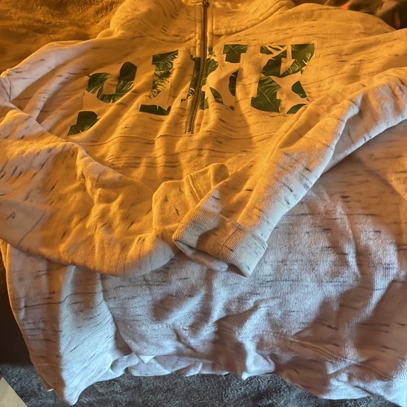 Victoria Secret Beautiful Sweatshirt ❤️🤍💙 - Picture 3 of 3